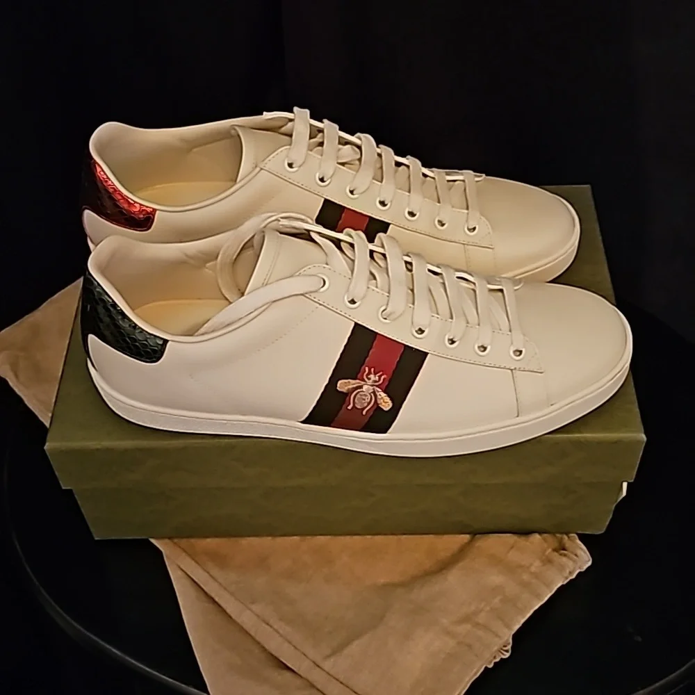 Gucci white embroidered Bee Ace sneakers size 40+ worn ONCE perfect condition - Picture 1 of 12
